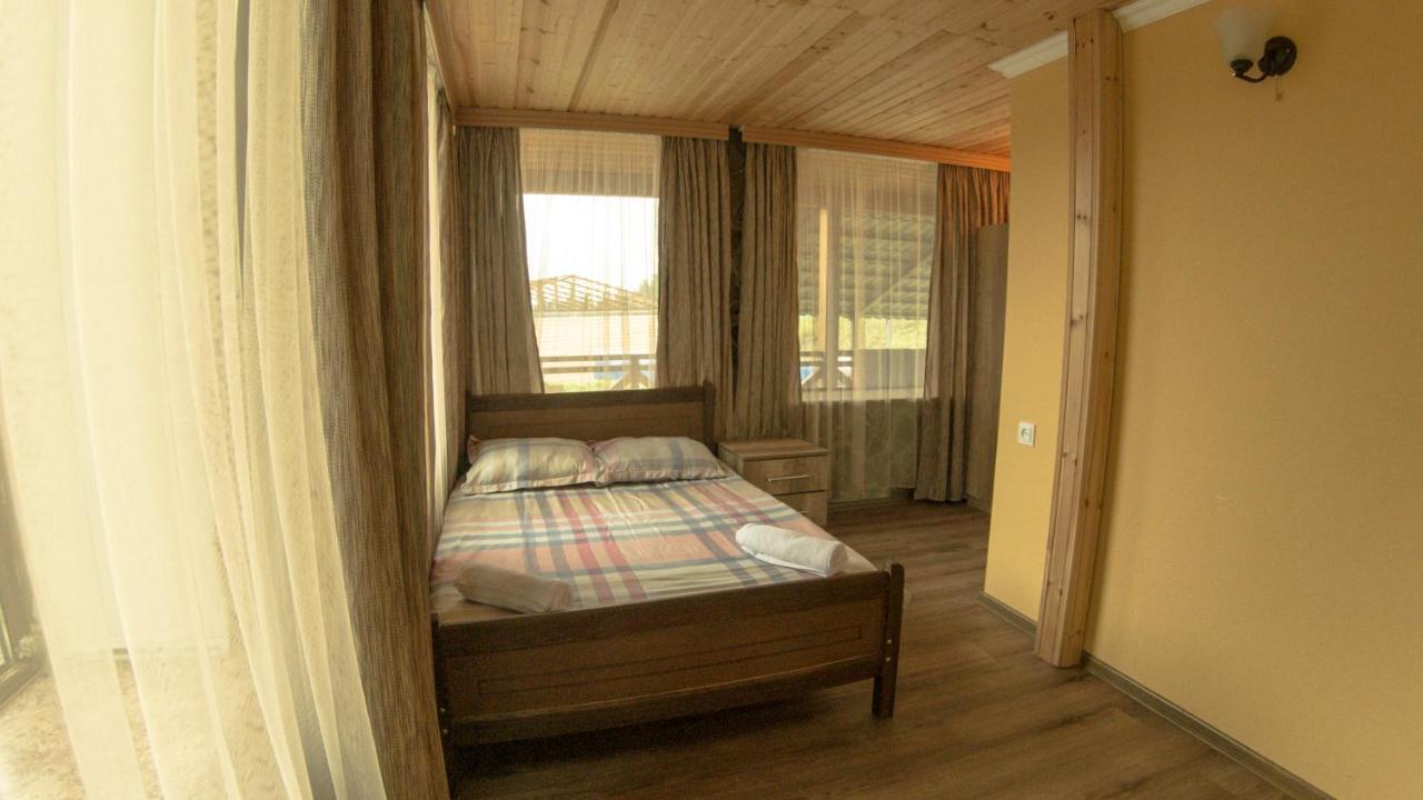Hotel Eco House In Бакуриани Экстерьер фото